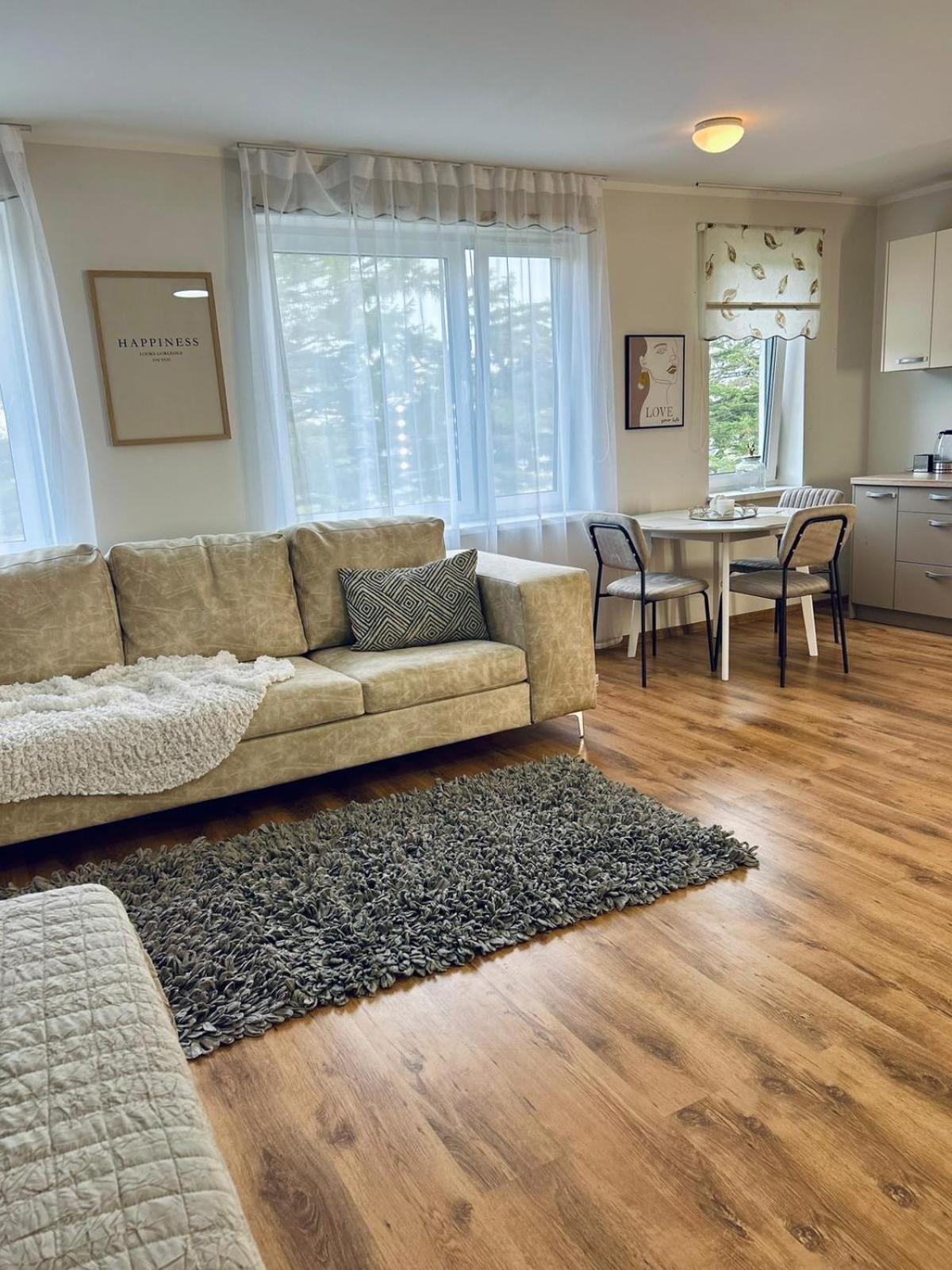Apartment Armas Korter Suedames! *